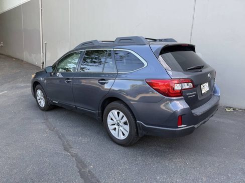 Used 2015 Subaru Outback 2.5i Premium AWD/4WD image 4