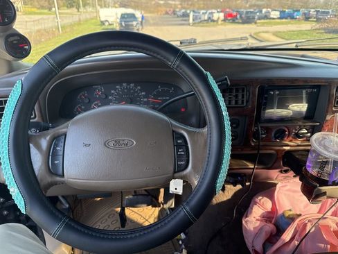 Used 2000 Ford Excursion Limited image 7