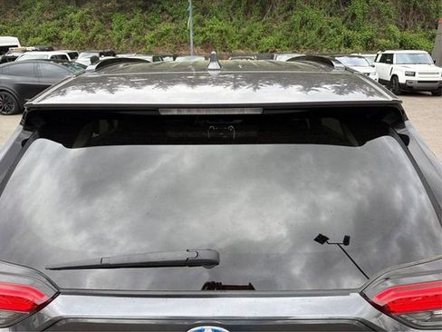 Used 2023 Toyota RAV4 LE AWD/4WD image 22