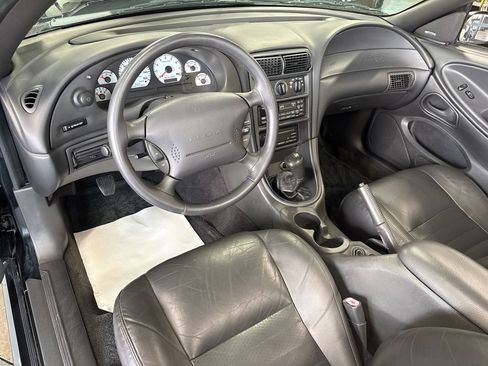 Used 1999 Ford Mustang Cobra RWD image 41