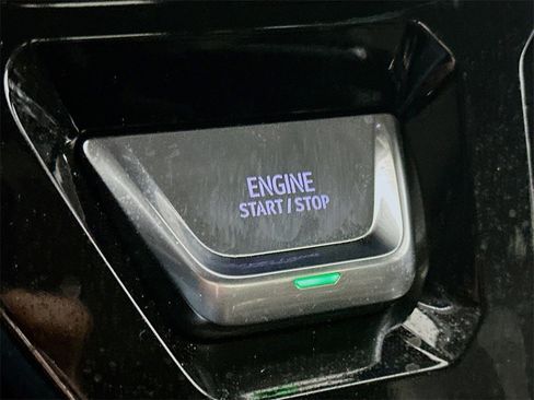 Used 2024 GMC Sierra 1500 Denali w/ Technology Package image 27