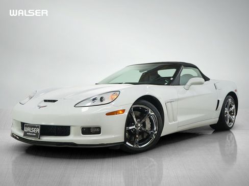 Used 2011 Chevrolet Corvette Grand Sport w/ Preferred Equipment Group RWD image 1