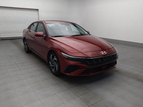 Used 2024 Hyundai Elantra Limited FWD image 14