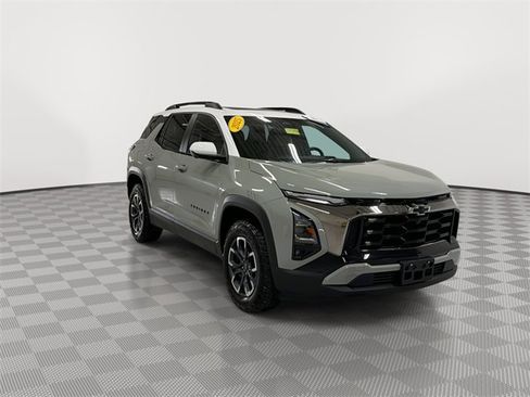 Certified 2026 Chevrolet Equinox ACTIV w/ Convenience Package III image 2