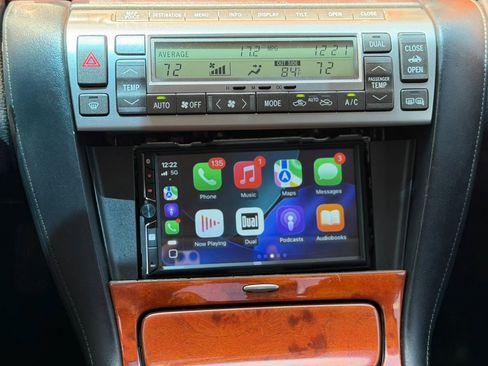 Used 2002 Lexus SC 430 Convertible RWD image 13