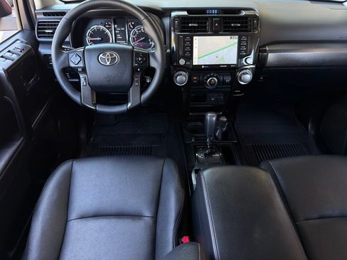 Used 2021 Toyota 4Runner Venture w/ Moonroof Package AWD/4WD image 12
