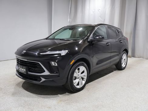Used 2024 Buick Encore GX Preferred AWD/4WD image 5