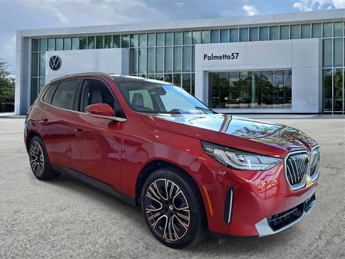 Used 2025 BMW X3 xDrive30i image 3