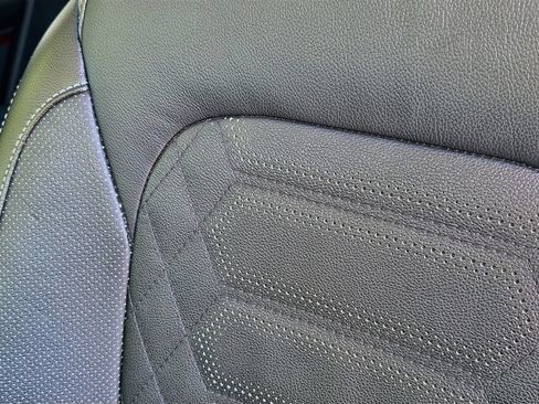 Used 2023 Ford Escape Platinum w/ Premium Technology Package AWD/4WD image 22