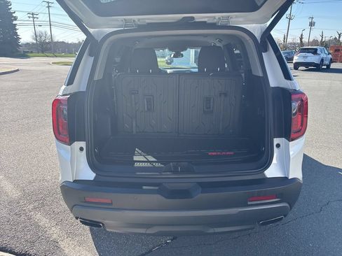 Used 2022 GMC Acadia AT4 AWD/4WD image 32