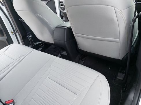 Used 2025 Hyundai Santa Cruz SE image 12