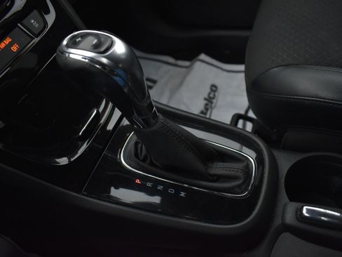 Used 2019 Buick Encore Preferred w/ Safety Package image 29