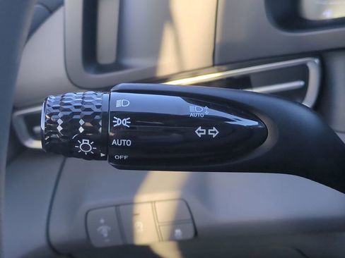 New 2026 Hyundai Elantra SE image 28