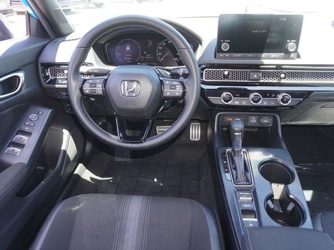 Used 2024 Honda Civic Sport image 11