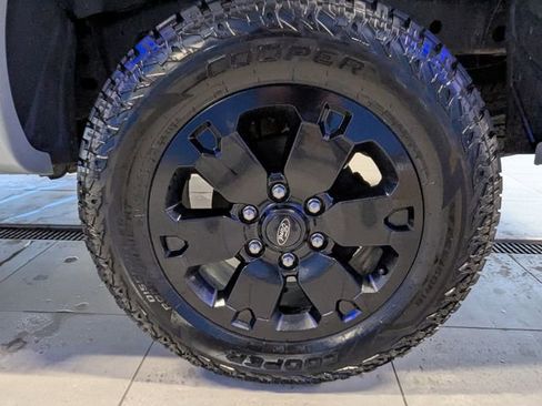 Used 2021 Ford Ranger XLT w/ Equipment Group 301A Mid image 9