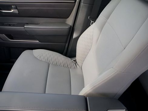 Used 2025 Toyota Tundra SR5 w/ SR5 Convenience Package image 28