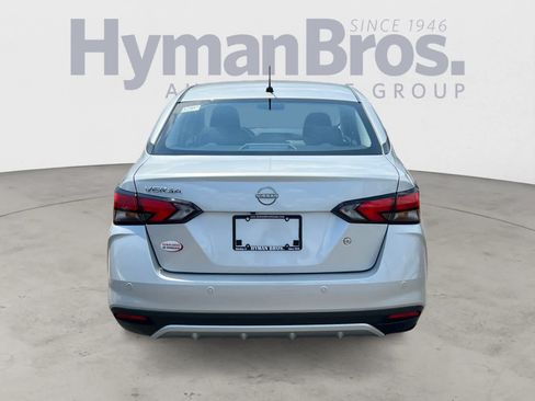 Certified 2024 Nissan Versa S w/ S Plus Package FWD image 8
