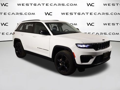 Used 2023 Jeep Grand Cherokee Limited w/ Black Appearance Package AWD/4WD image 51