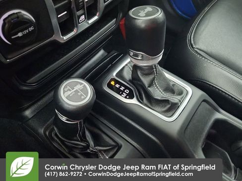 Used 2021 Jeep Wrangler Unlimited Sahara w/ Cold Weather Group image 29