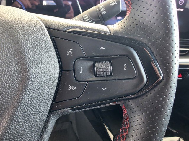 Used 2026 Chevrolet Trax RS w/ Driver Confidence Package FWD image 21