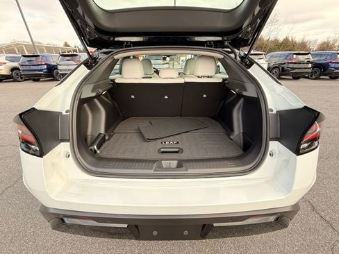 New 2026 Nissan Leaf SV+ w/ Floor Mat Package (SV+) image 15