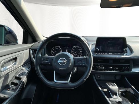 Used 2024 Nissan Rogue SV w/ SV Premium Package FWD image 13