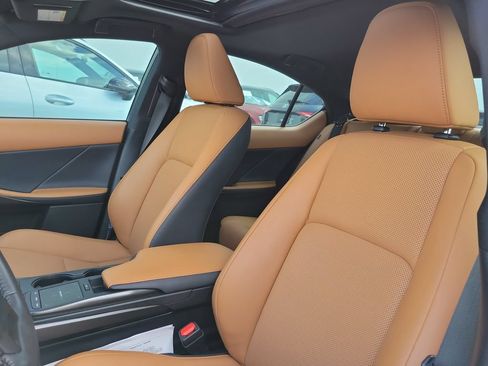 Used 2025 Lexus IS 300 w/ Premium Package RWD image 20