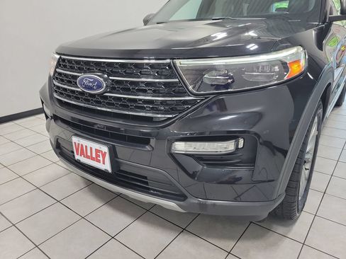 Used 2020 Ford Explorer XLT w/ Equipment Group 202A RWD image 27