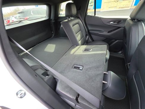 New 2026 Chevrolet Equinox LT image 16