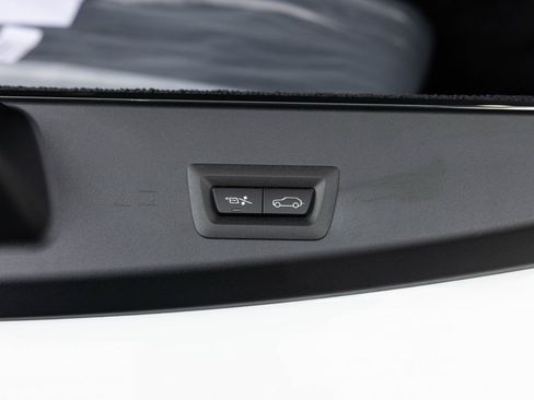 New 2026 Rolls-Royce Cullinan image 67