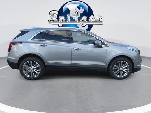 New 2025 Cadillac XT5 Premium Luxury image 9