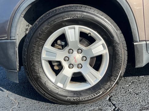 Used 2008 GMC Acadia SLE w/ Preferred Package FWD image 9