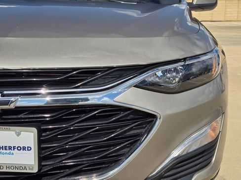 Used 2023 Chevrolet Malibu RS w/ LPO, Floor Liner Package FWD image 30