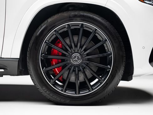 Used 2021 Mercedes-Benz GLS 63 AMG 4MATIC image 43