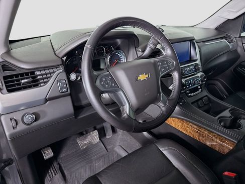 Used 2020 Chevrolet Tahoe Premier RWD image 9