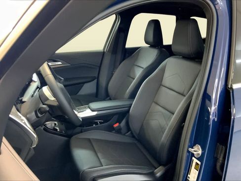 New 2026 BMW X1 xDrive28i w/ Technology Package AWD/4WD image 9