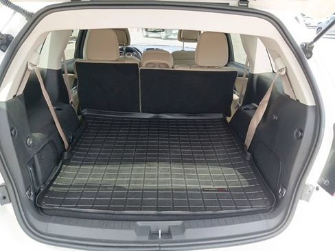 Used 2014 Dodge Journey SXT w/ Flexible Seating Group FWD image 8