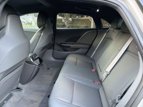 Used 2024 Lucid Air Pure image 27