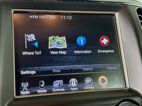 Used 2015 Jeep Grand Cherokee Limited w/ Trailer Tow Group IV AWD/4WD image 22
