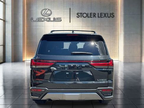 Used 2025 Lexus LX 600 4WD w/ Accessory Package (2T) image 8
