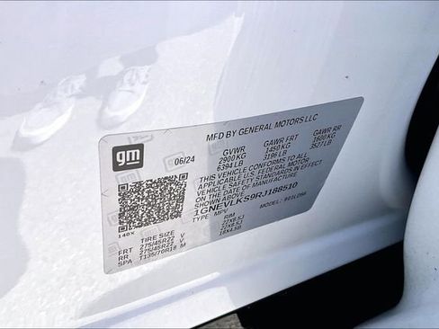 Used 2024 Chevrolet Traverse RS w/ LPO, Floor Liner Package AWD/4WD image 19