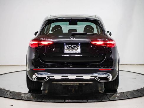 Certified 2025 Mercedes-Benz GLC 350e GLC 350e image 3