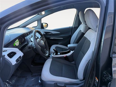 Used 2019 Chevrolet Bolt LT image 9