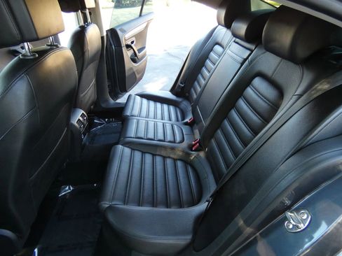 Used 2014 Volkswagen CC Sport image 45