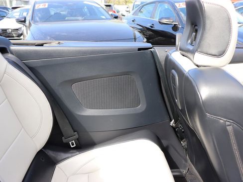 Used 2024 Ford Mustang Premium image 21