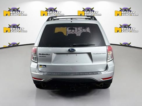 Used 2011 Subaru Forester 2.5X w/ Popular Equipment Group 1B AWD/4WD image 6