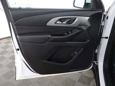 Used 2023 Chevrolet Traverse LT w/ LPO, Floor Liner Package AWD/4WD image 22