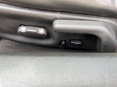 Used 2005 Chevrolet Corvette Coupe w/ Preferred Equipment Group image 11