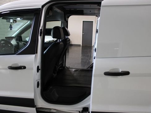 Used 2018 Ford Transit Connect XL FWD image 31