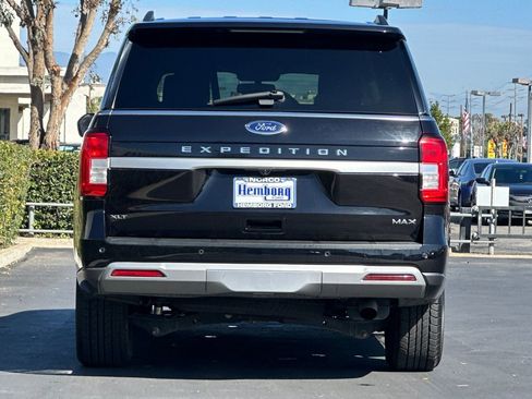 Used 2024 Ford Expedition Max XLT image 5